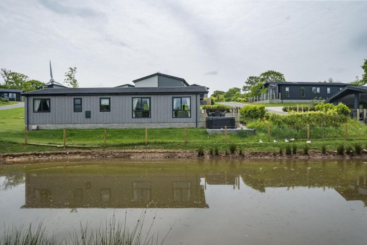 Lilac Lodge, 22 Roadford Lake Lodges Lifton Kültér fotó