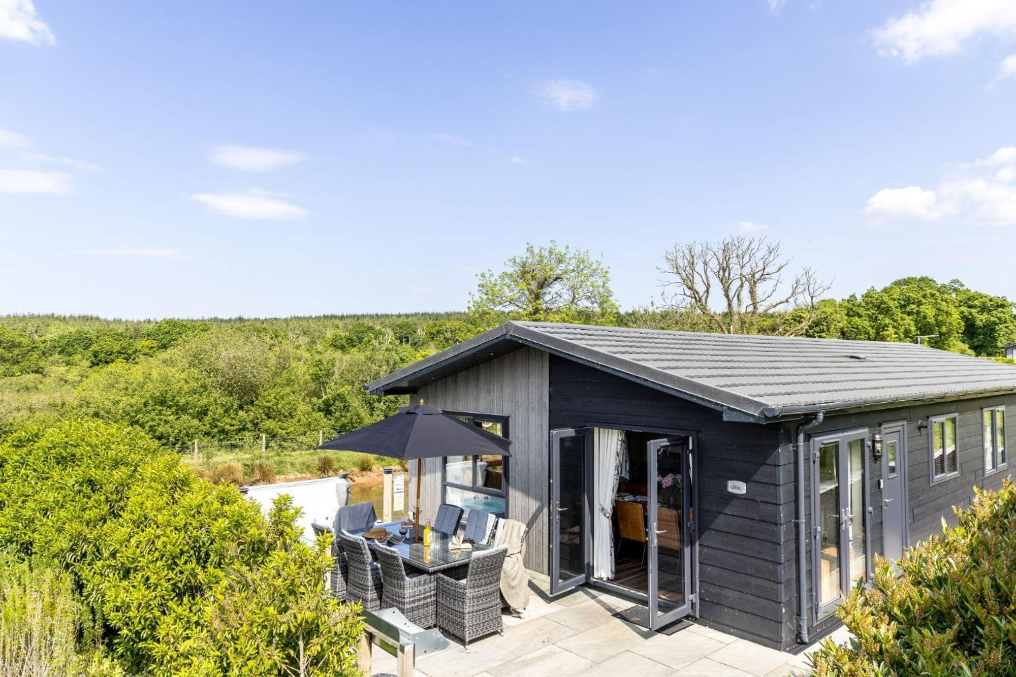 Lilac Lodge, 22 Roadford Lake Lodges Lifton Kültér fotó